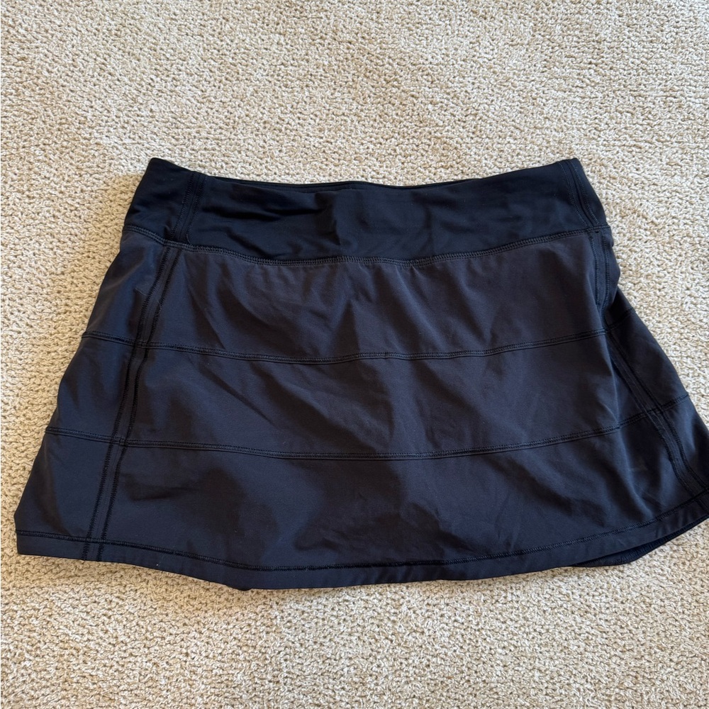 Lululemon black skirt